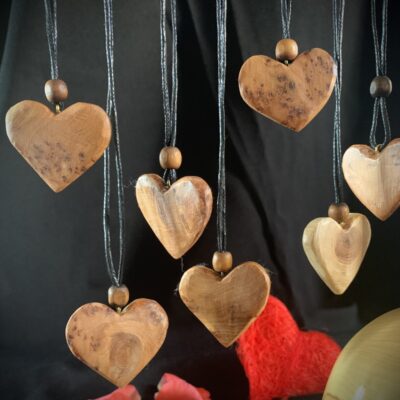 Cœur en Olivier ou en cade