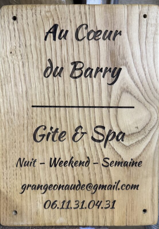 Gravure sur chêne 